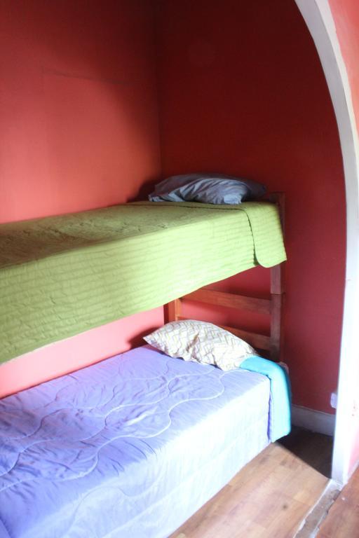 Hostal Barrio Brasil Сантьяго Экстерьер фото