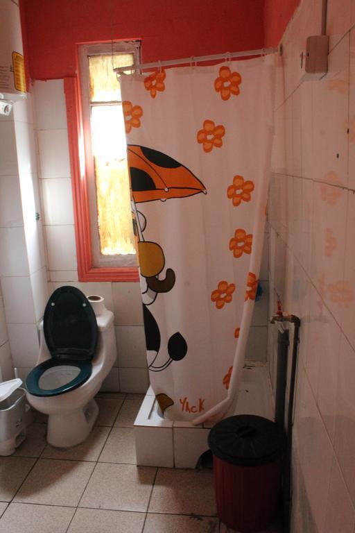 Hostal Barrio Brasil Сантьяго Экстерьер фото